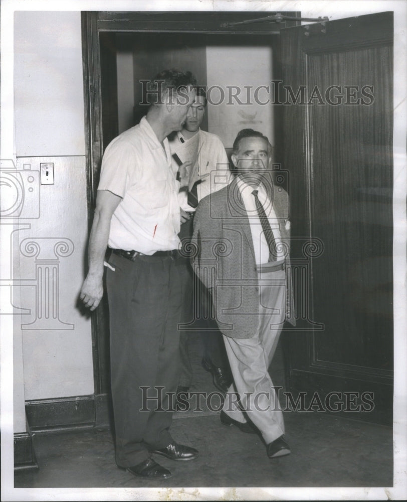 1959 Bailiff Nathan Levine Police Station Court - Historic Images