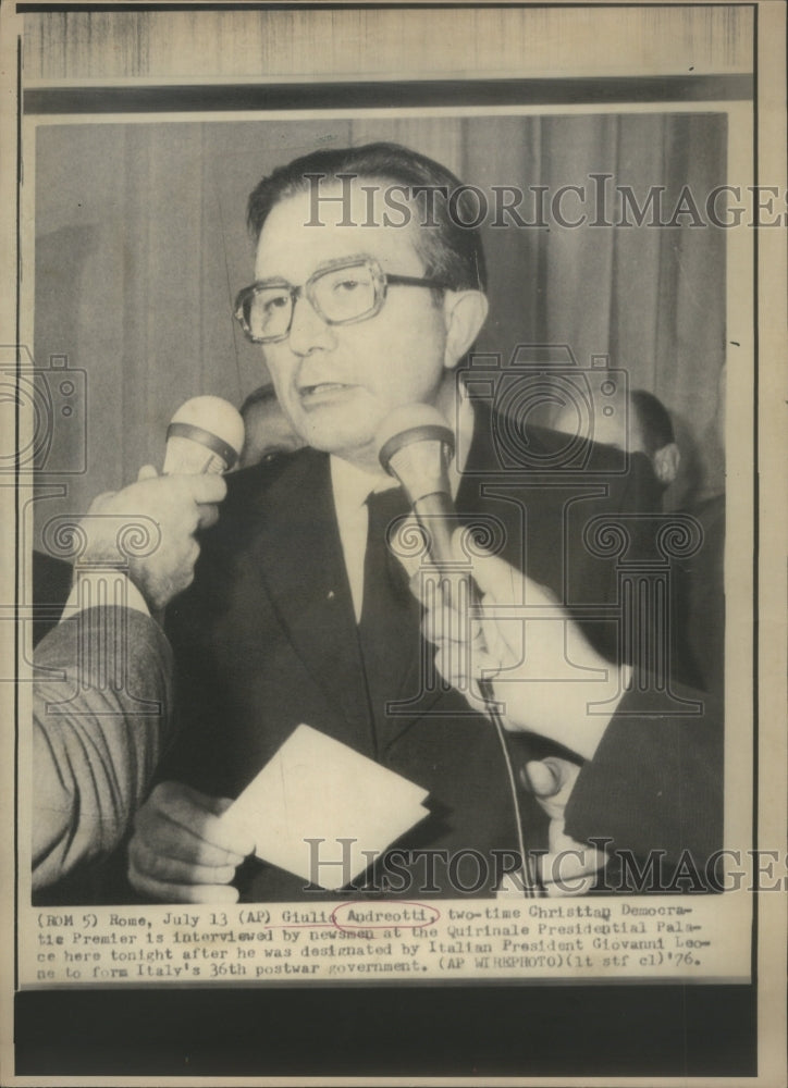 1976 Giulio Andreotti Christian Democratic Premier politician - Historic Images