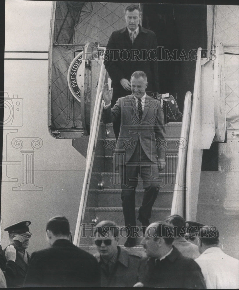 1970 Press Photo Vice President Agnew Chicago Visit- RSA68533 - Historic Images