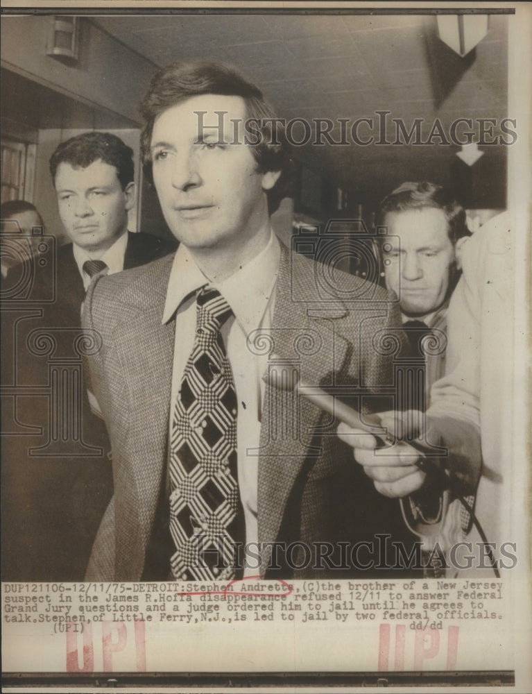 1975 Press Photo Stephen Andretta,the brother of a New Jersey suspect - Historic Images
