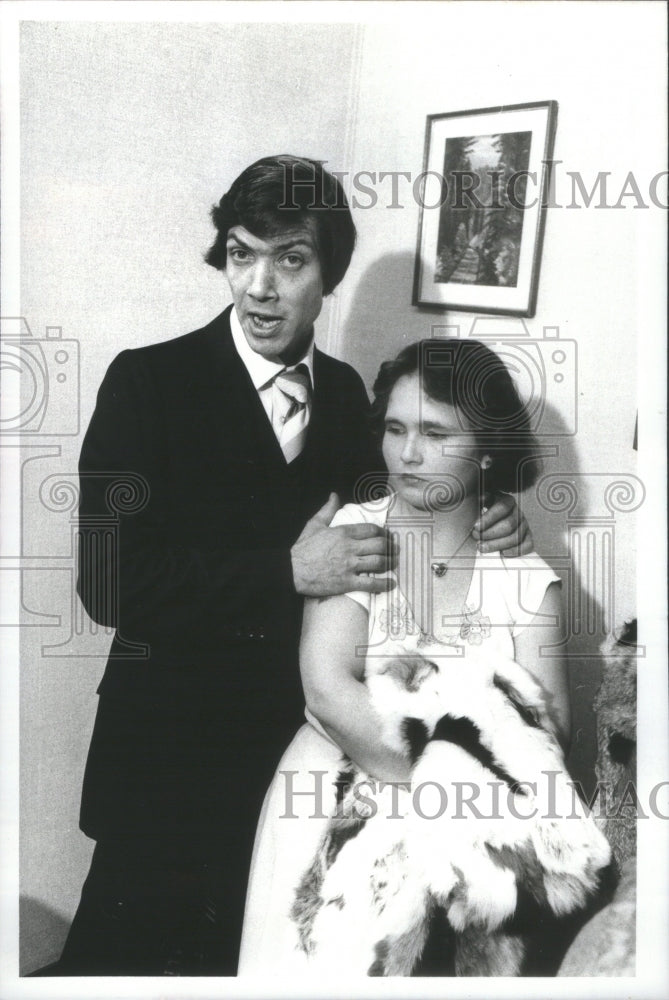 1978 CTA bus driver Bob Charney&#39;s day Weds Cathy Pokorny - Historic Images