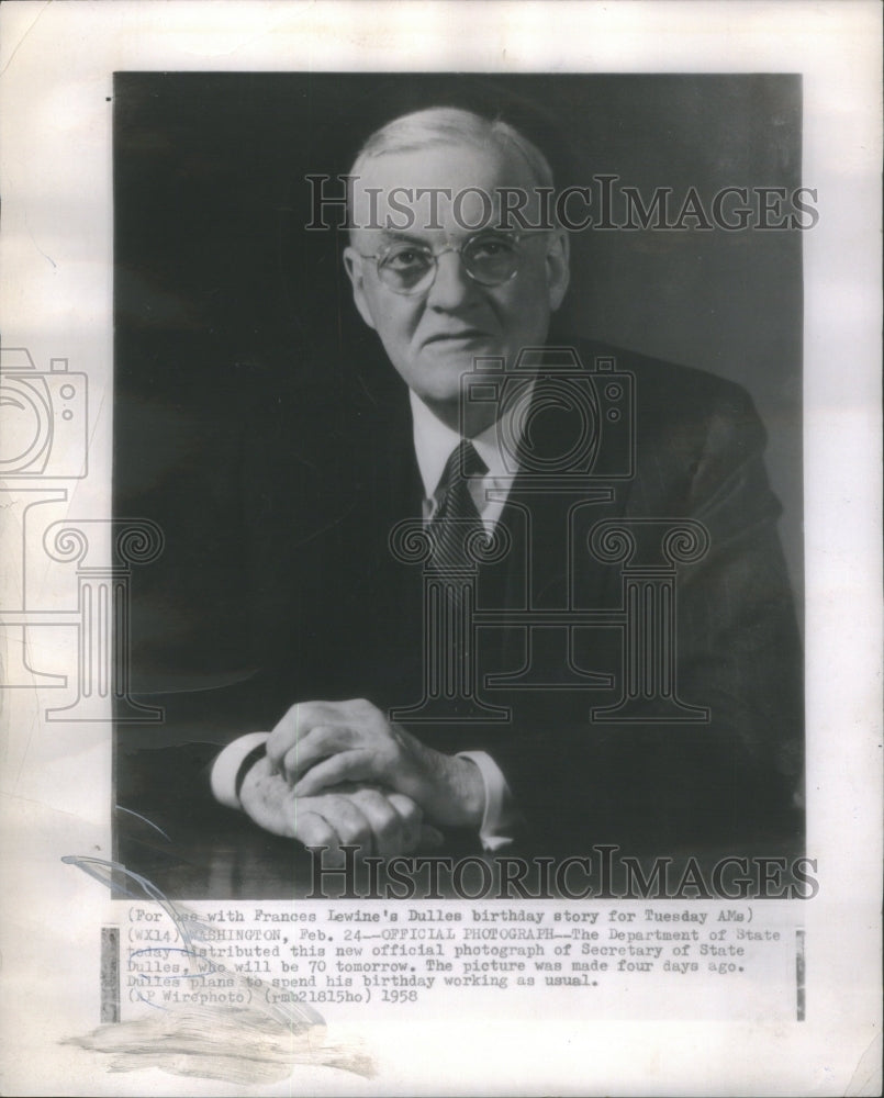 1958 Press Photo Department State official Secretary State Dulles- RSA68993 - Historic Images