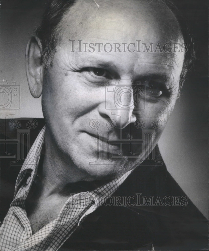 1950 Press Photo Morris Carnovest Veteran Actor of the American Theatre - Historic Images