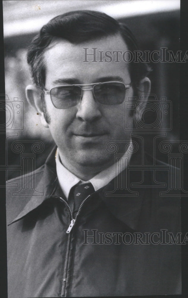 1976 Dr Terrence Carden Jr Riddle-Historic Images