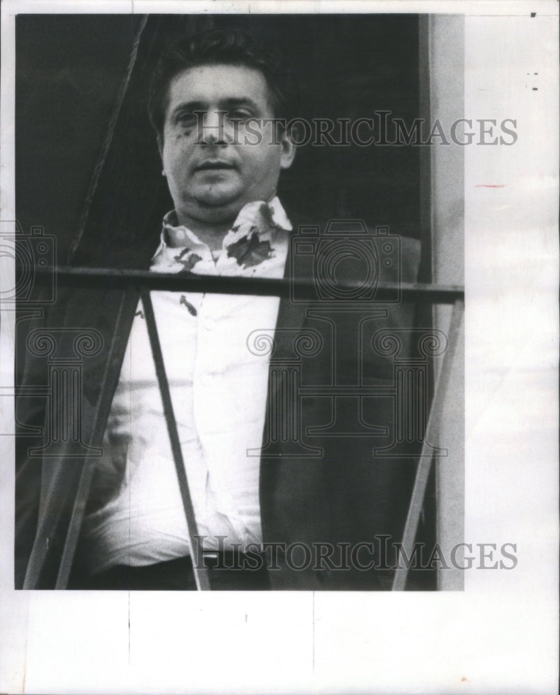 1969 Press Photo Hostage James Chiapetti operator Floyd Phillips Company - Historic Images