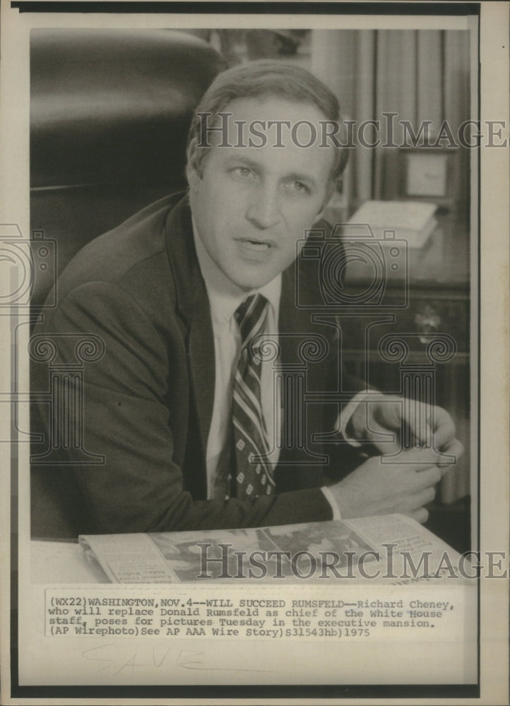 1975 Press Photo Richard Cheney Donald Rumsfeld chief White House Staff - Historic Images