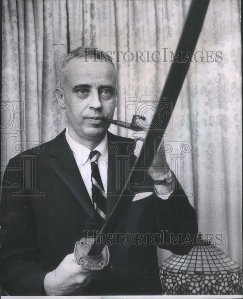 1967 Press Photo Herbert Arnois Samurai Sword Burglary- RSA70693 - Historic Images