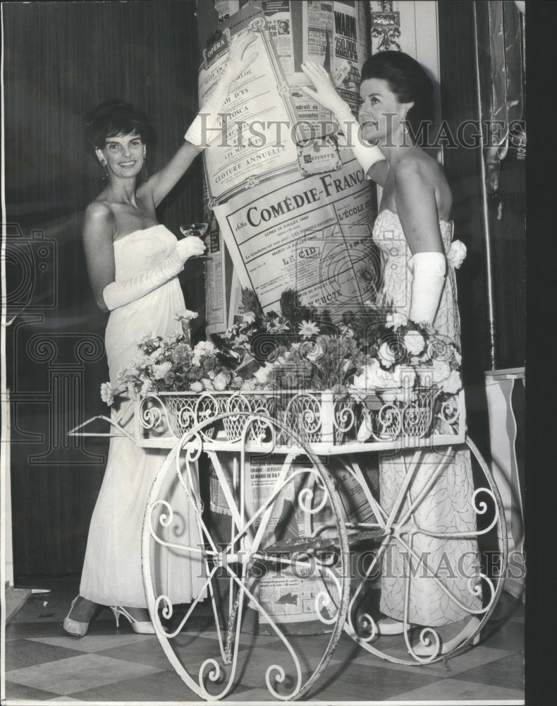 1966 Rome G. Arnold Sheraton Blackstone Hotel Paris Streets France - Historic Images