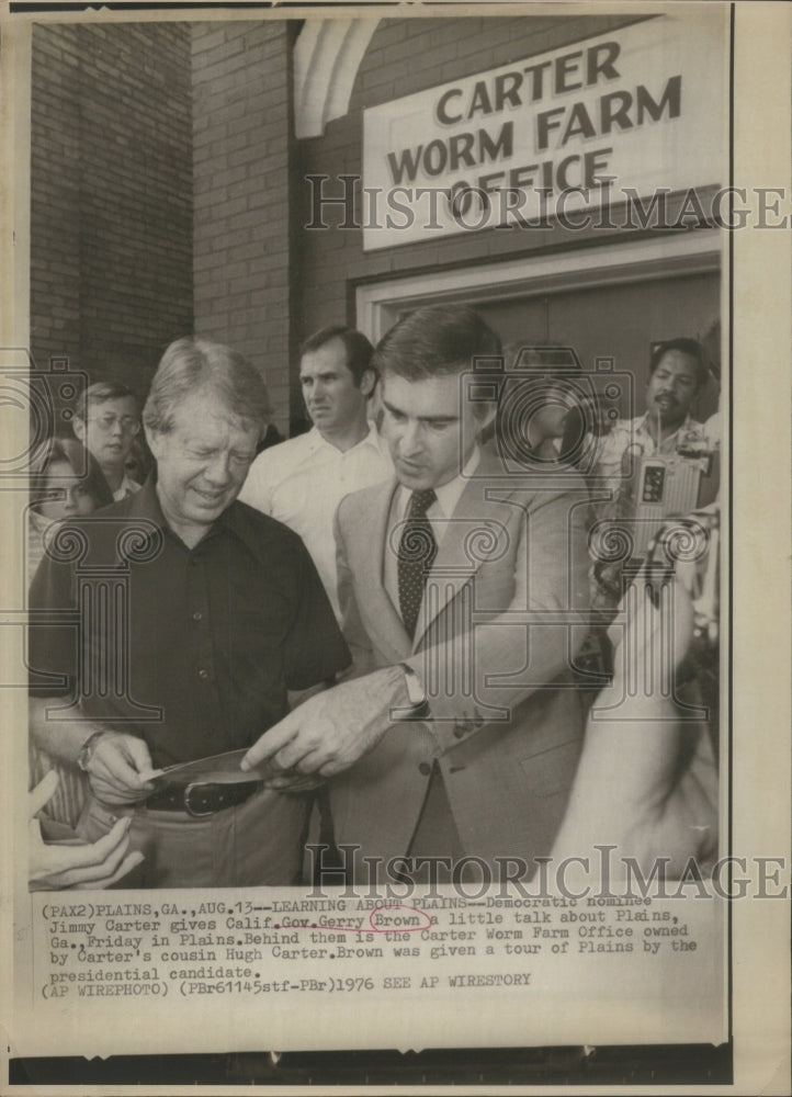 1976 Press Photo Jerry Brown American Politician Governor of California - Historic Images