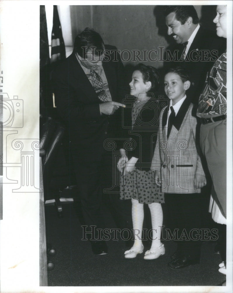 1993 Isabel Brown Ward Ald Ambrosio Medrano City Council Resolution - Historic Images