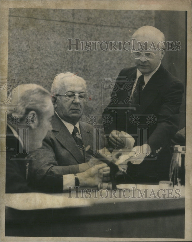 1976 Dunne Comm Jerome Huppert chairman finance committee Finley-Historic Images