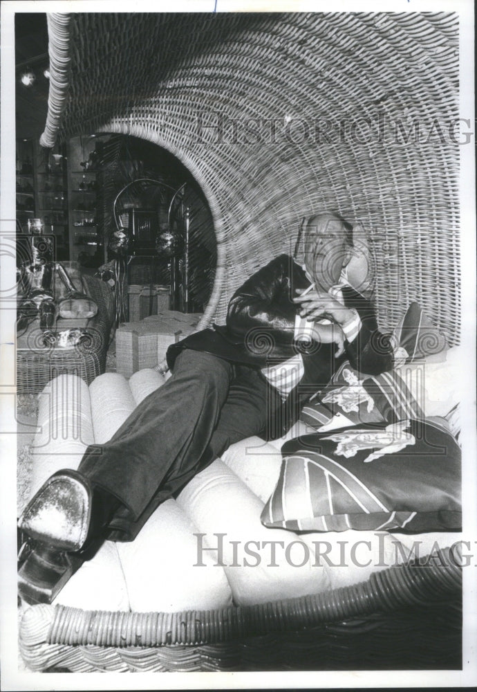 1979 Press Photo Richar Himmel Author Novel The Twenty Third Web- RSA71677 - Historic Images