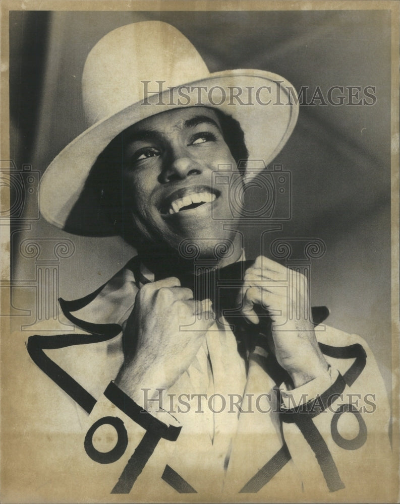 1973 Press Photo Quitman Fludd Stan Yutu musical Boss Forum Theater performance - Historic Images