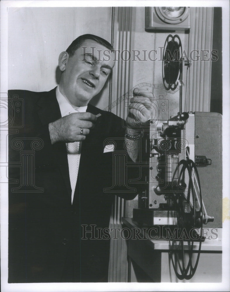 1954 Walter Kiernan Writer TV Person Host Narrator NBC TV Sport-Historic Images