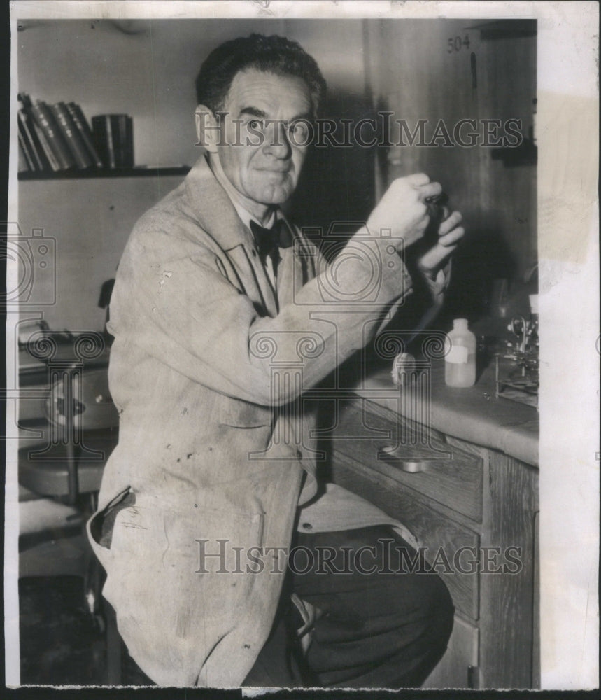 1953 Dr. Fritz Lipmann German Scientist Biochemistry Professor - Historic Images