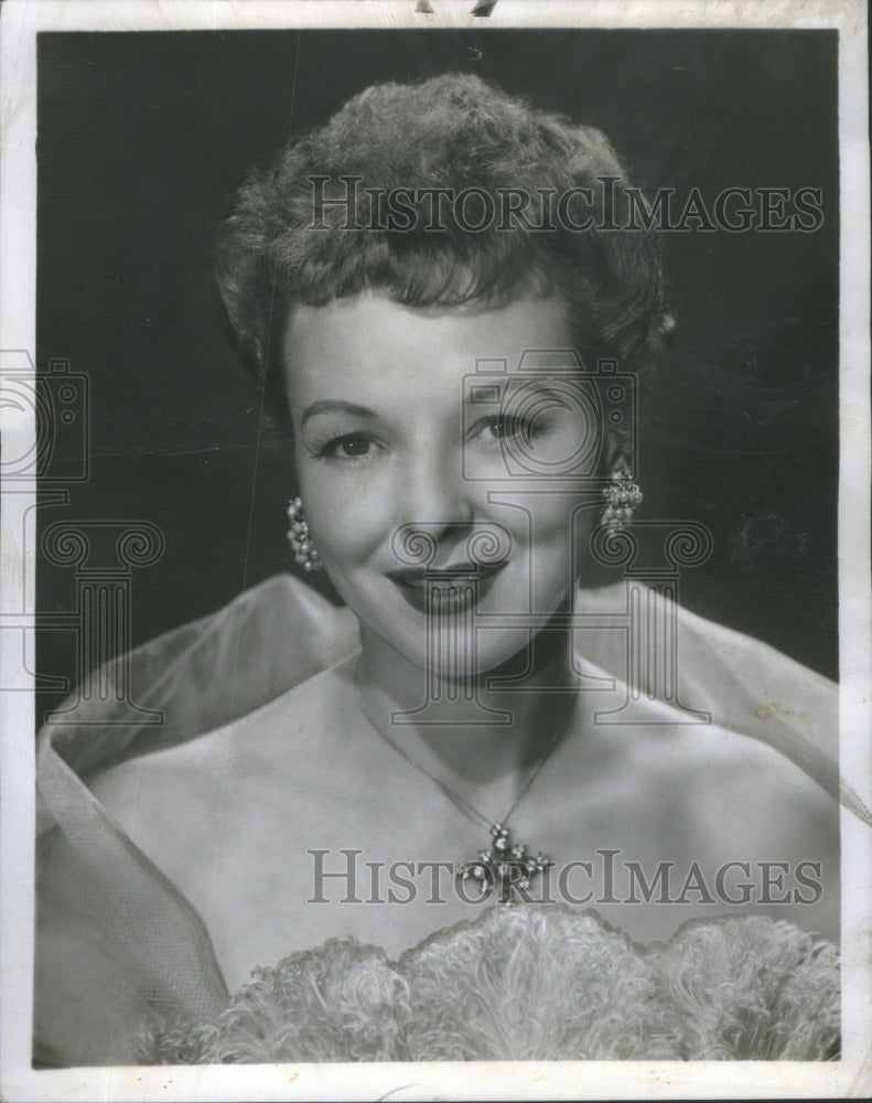 1953 Press Photo Anna Lee Andrew Jergen Company Simmons- RSA73427 - Historic Images