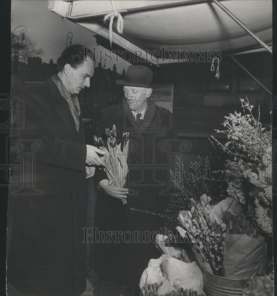 1950 Rafael Jeronym Kubelik Czech Conductor Composer-Tulips Home-Historic Images