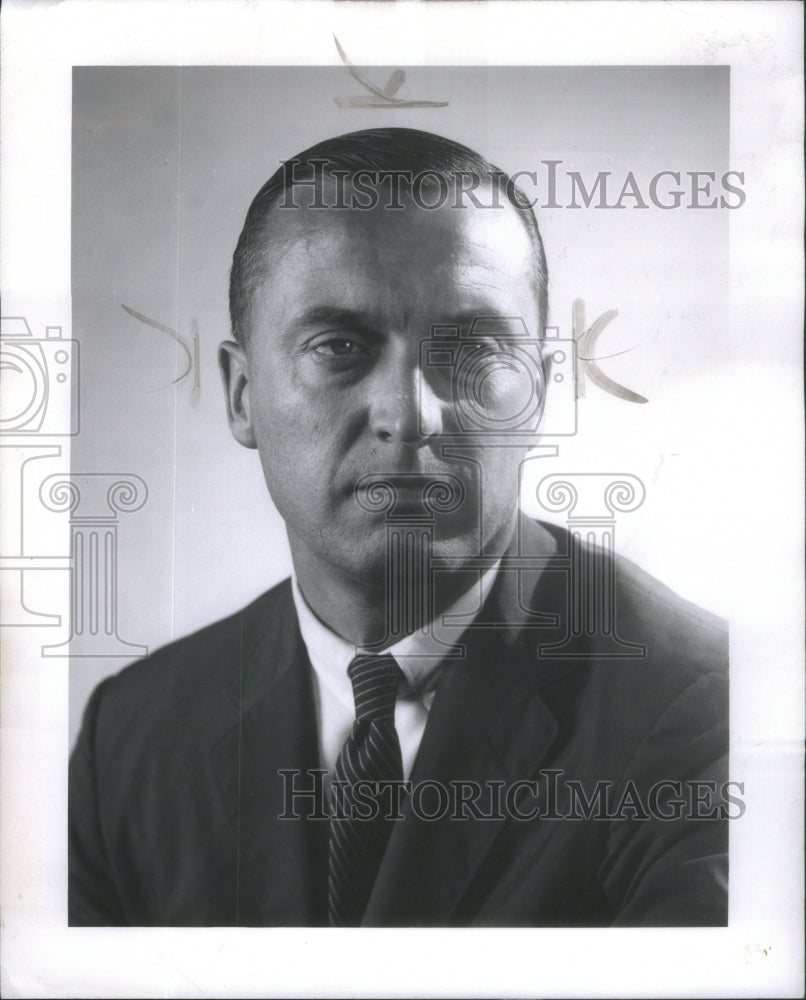 1963 Press Photo Daniel C. Hurlbutt Vice President Sales Inland Steel Container - Historic Images