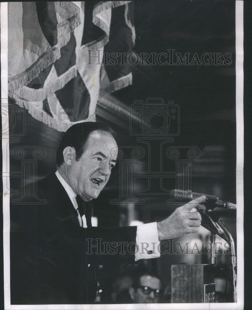 1970 Hubert Humphrey National retail Furniture Assn Dinners - Historic Images