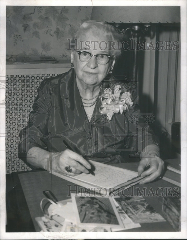 1961, Willa B. Laird Celebrates 85th Birthday- RSA75437 - Historic Images