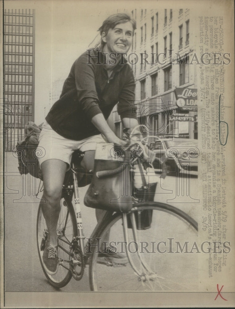 1970 Press Photo Caroline Killeen Bicycling- RSA75569 - Historic Images