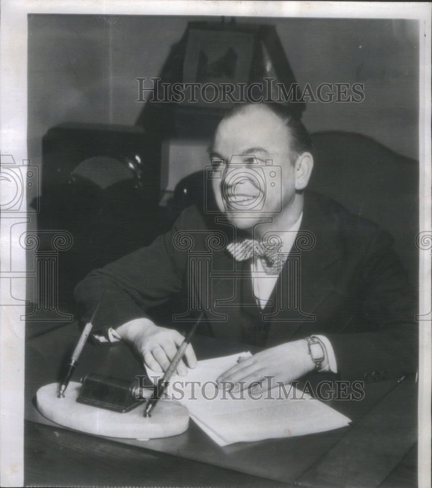 1946 Edward Lamb - Historic Images