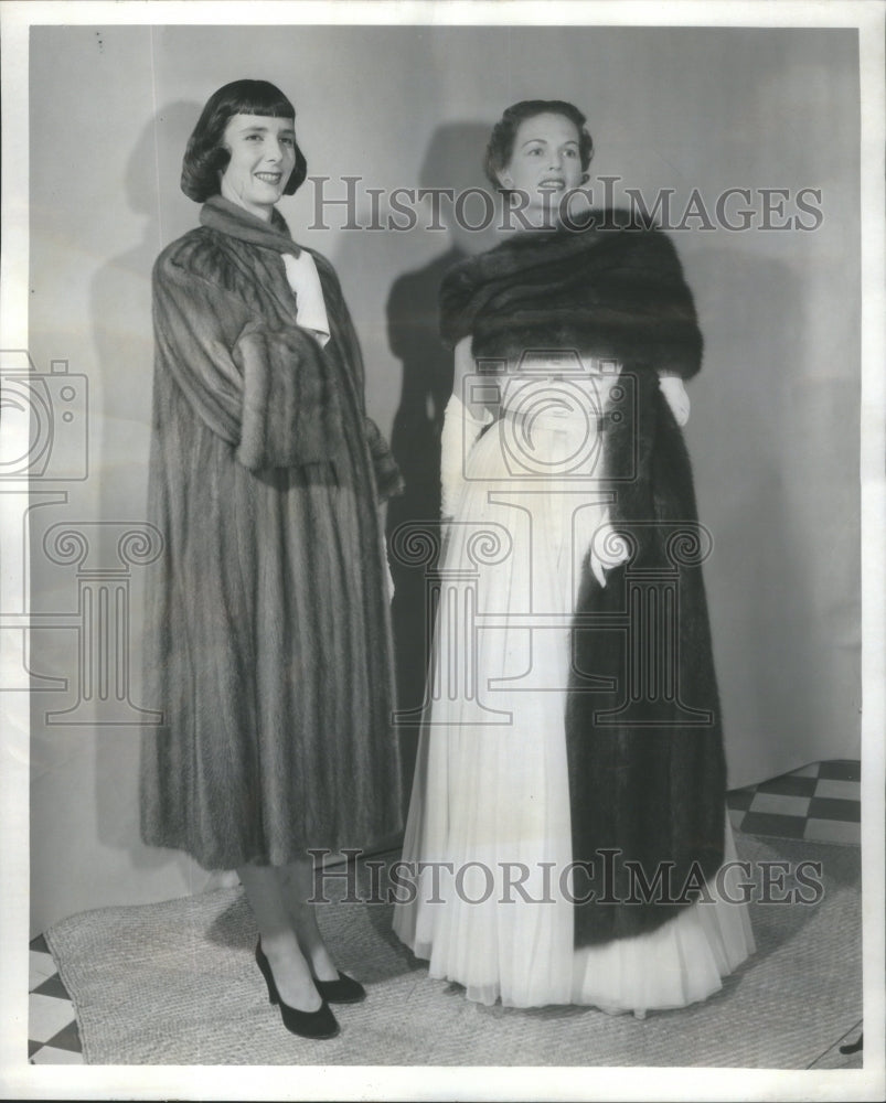 1956 Mrs. Kendall I. Lingle Mrs. James Gorter St. Lukes Fashion Show - Historic Images