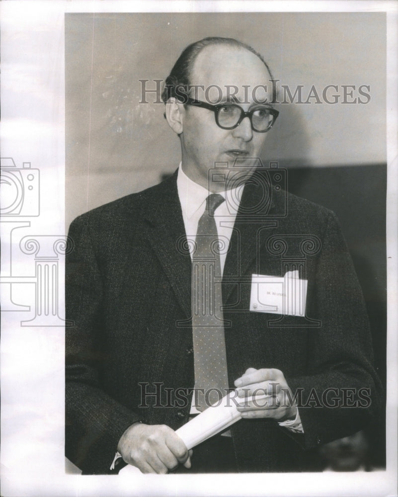 1963 Press Photo Dr Bo Lindell Research Physicist Radiofysiska Institutionen - Historic Images