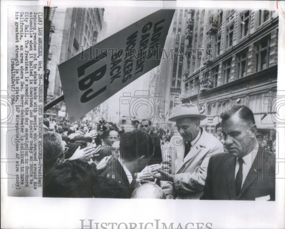 1964, Johnson Downtown welcome President Johnson- RSA76977 - Historic Images