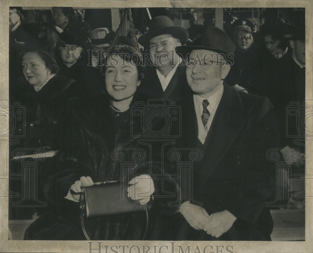 1949 Mr. &amp; Mrs. Barnet Hodes. - Historic Images