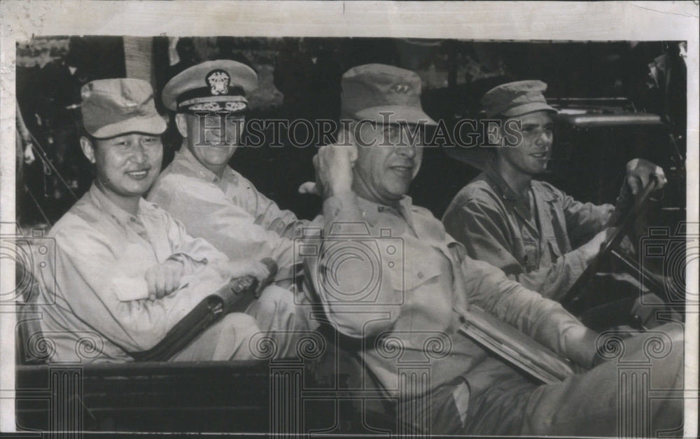 1951, Gen.Henry Hodes &amp; Admiral Arleigh Burke- RSA77373 - Historic Images