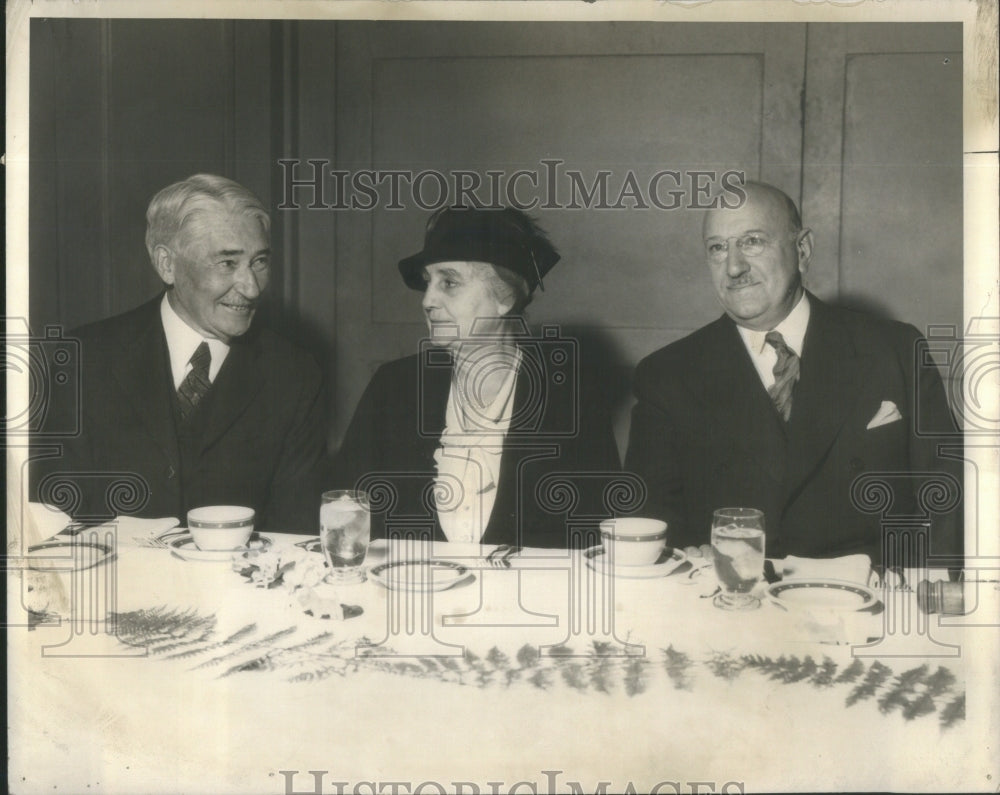 1935, Mrs Thomas Edison At Recreation Congress Luncheon- RSA77451 - Historic Images