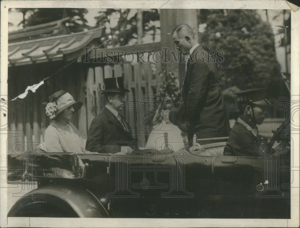 1926 Press Photo Swedish Prince Adolph Princess Alexandra Visiting Japan - Historic Images