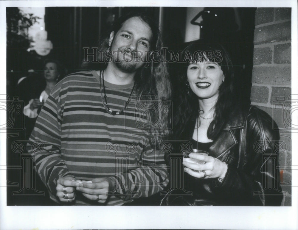 1993 Musician David Grelich Went For A Seattle Look, Wife Goes Basic - Historic Images