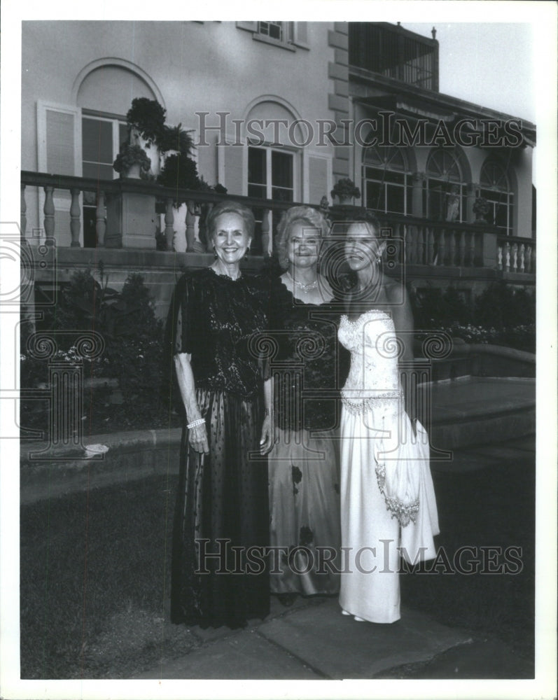 1991 Sandy Galloway women board president Herta Cuneo Judy Elias - Historic Images