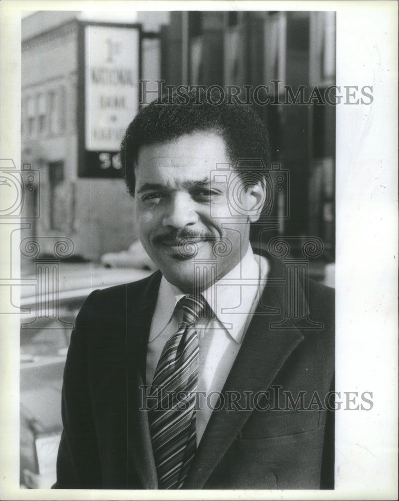 1983 David Johnson strong campaign mayor Harvey streets People - Historic Images