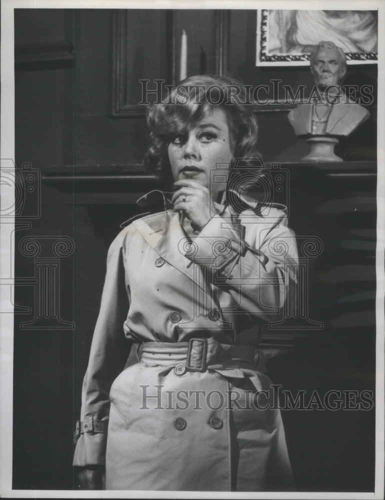 1963 Glynis Johns Welsh Stage, Film Actress - Historic Images