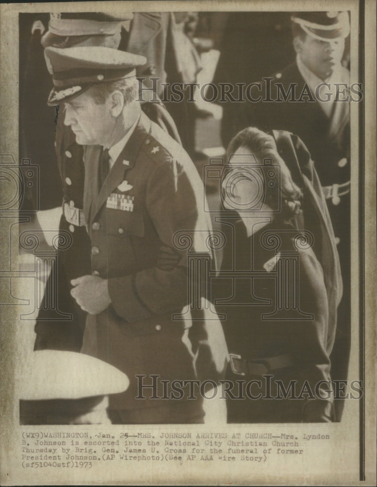 1973 Mrs.Lyndon Johnson in Pres.&#39;s funeral. - Historic Images