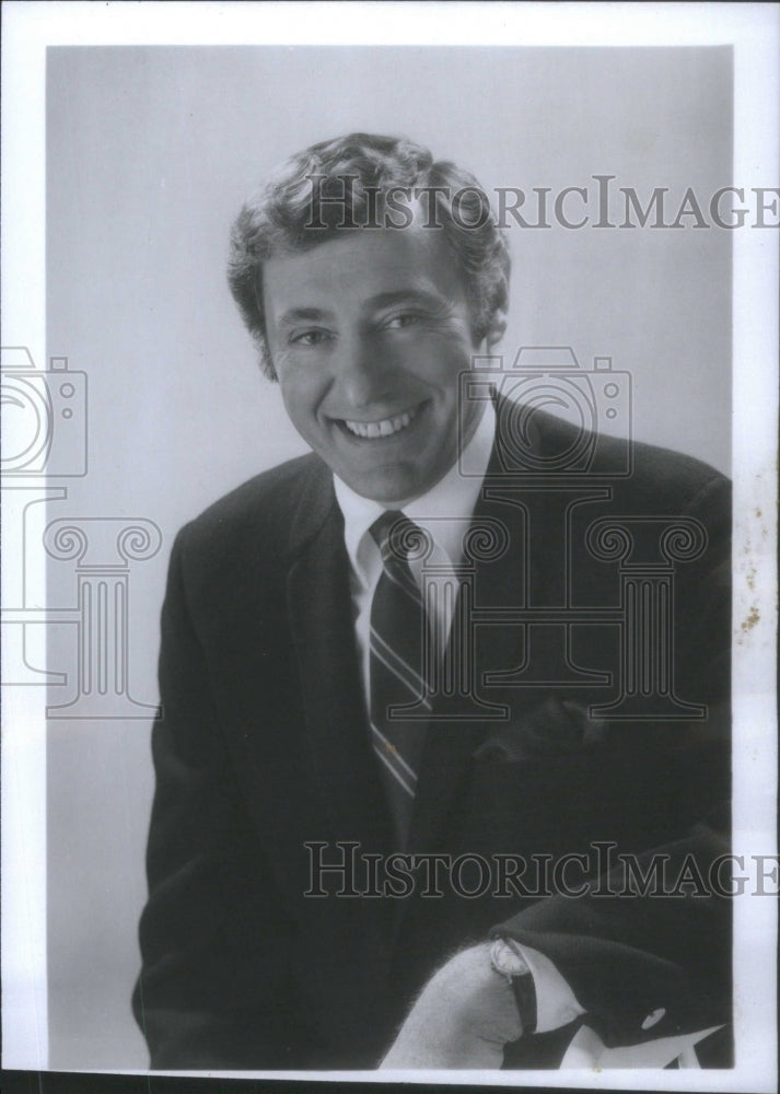 1974 Raymond Hirsch American Film Actor - Historic Images