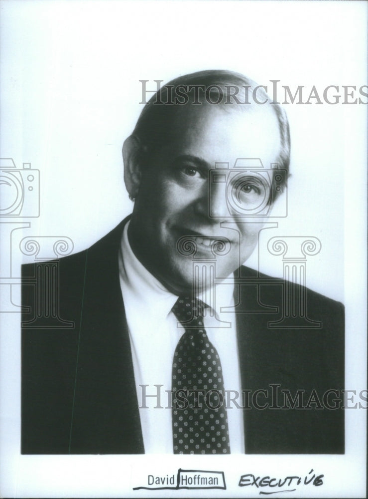 1990 David Hoffman executive officer wears suit Red sen~ development - Historic Images