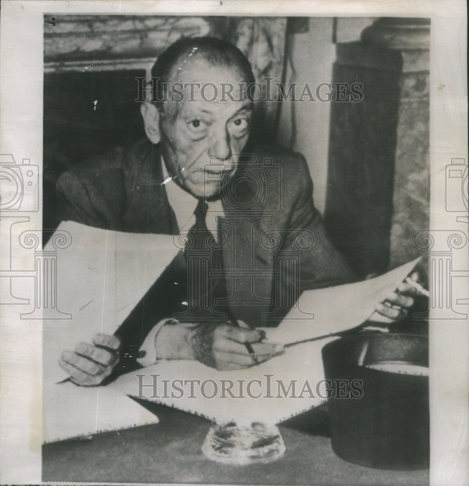 1957 Dr Hussein Fahkri Khalidi Prime Minister Jordan Suleiman King - Historic Images