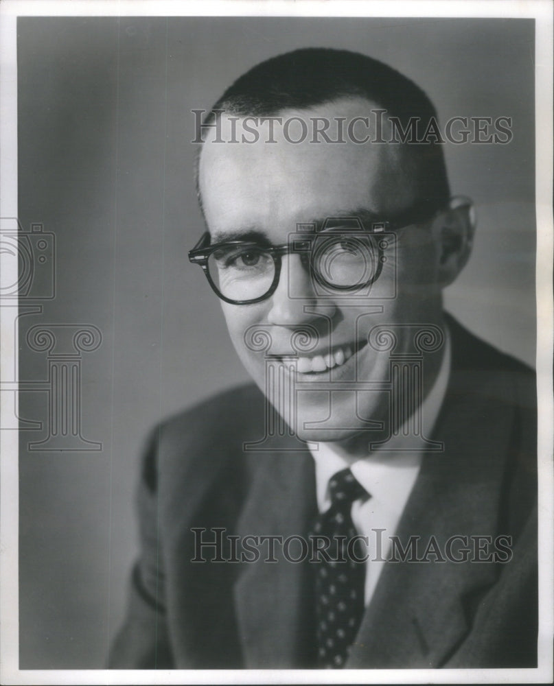 1966 Press Photo Ray M. Fry American Education Executive- RSA81037 - Historic Images