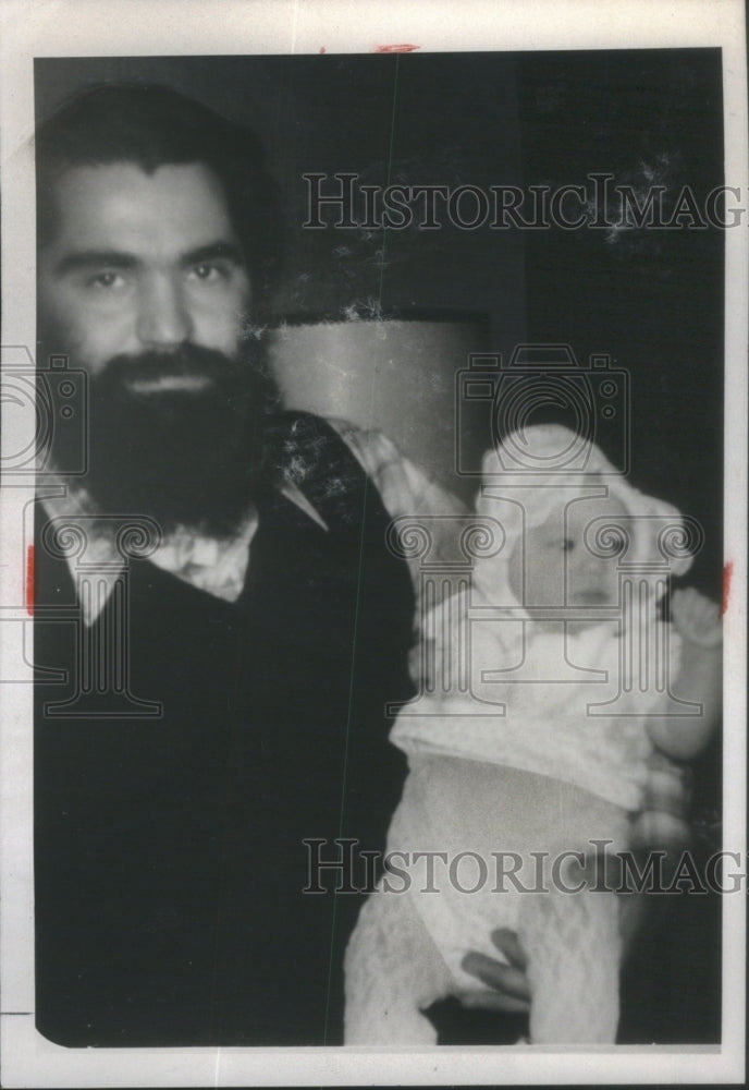 1981 Joseph Karijolic Father Two Slain Tavern George Oliver Charles - Historic Images