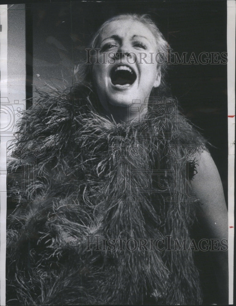 1975, Deborah Harmon dance hall girl Chicago entertainer- RSA81539 - Historic Images