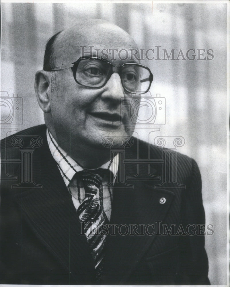 1977 Ronney Harlow President Chicago telephone company Harlow - Historic Images