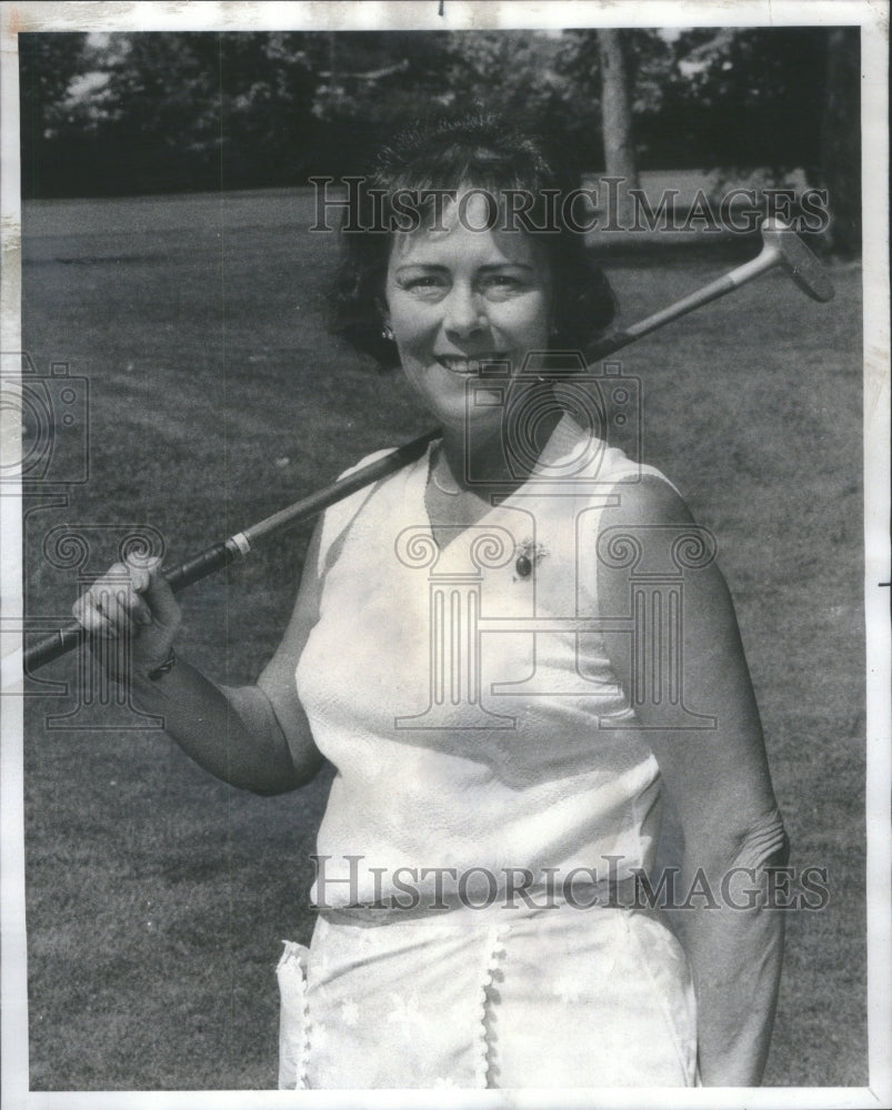 1976 Mrs Pat Hans GOP Delegates Ridge Country Club Quote - Historic Images