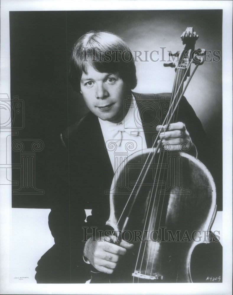 Lynn Harrell American Classical Cellist - Historic Images