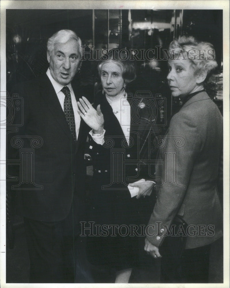 1981, John Cohen Lady Henderson Jane Byrne- RSA82201 - Historic Images