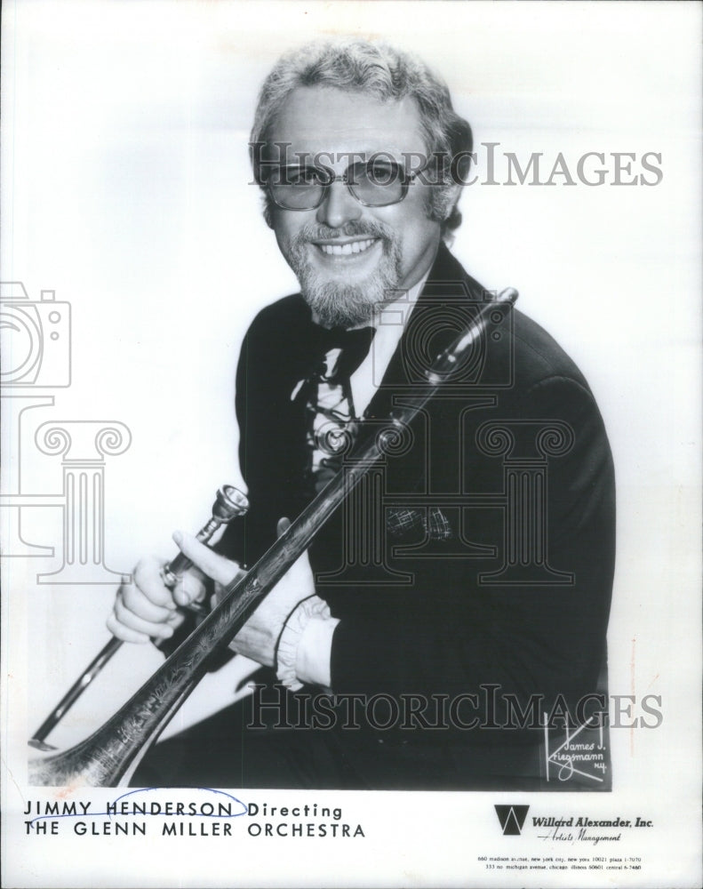 1977 Jimmy Henderson Directing The Glen Miller Orchestra - Historic Images