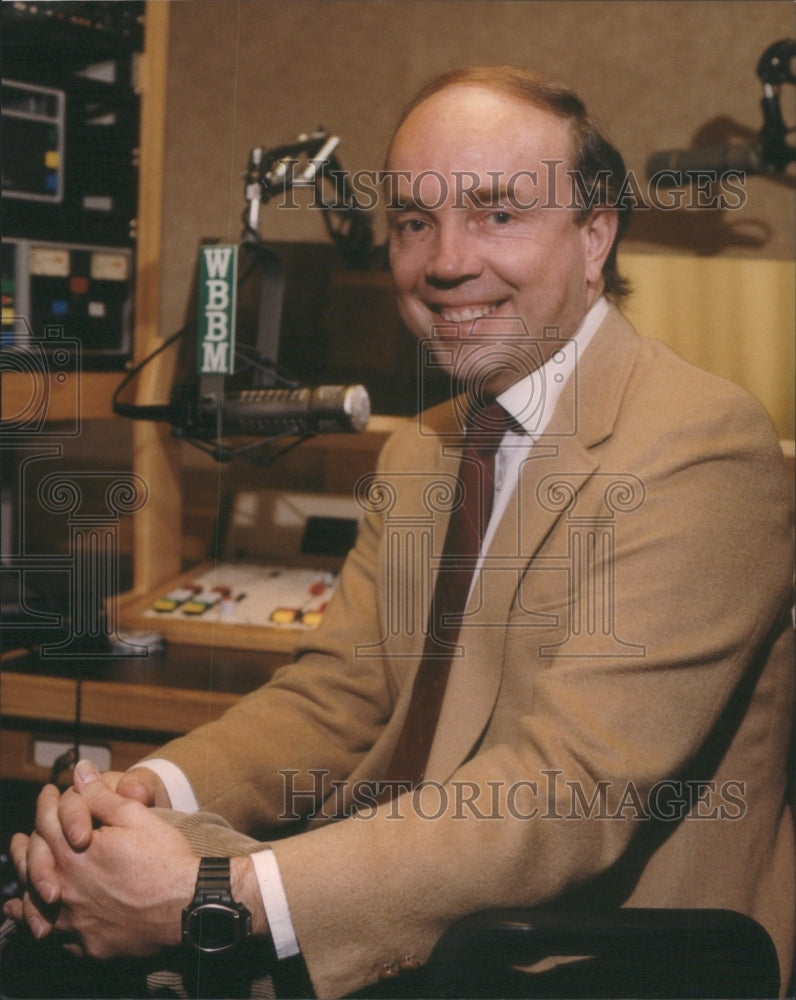 Dick Helton WBBM Newsradio 78 Afternoon Anchor - Historic Images